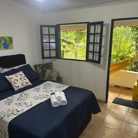 Rancho Caminho Do Ouro Uma Charmosa Casinha perto de Cachoeiras Ilhas Praias Centro Historico-3